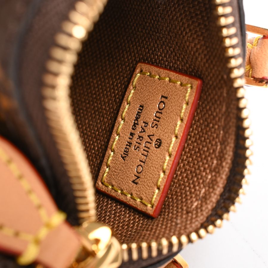 Louis Vuitton Charm Bijou Sac Microspeedy Keychain — view 5