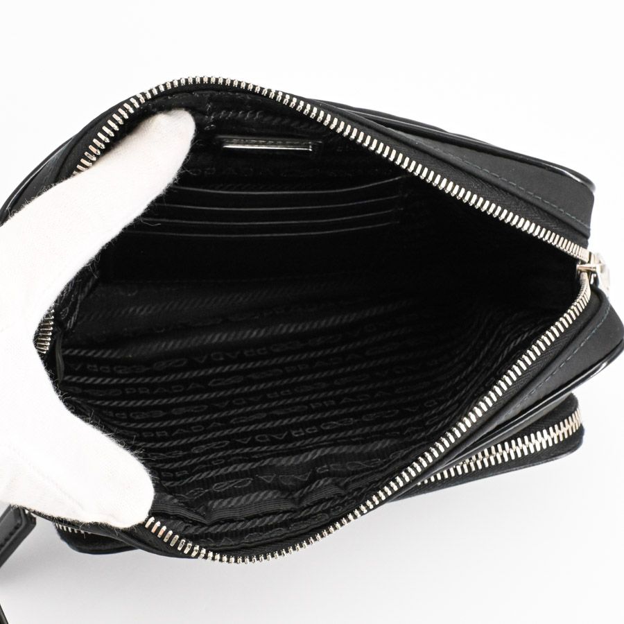 Prada Clutch Black — view 4