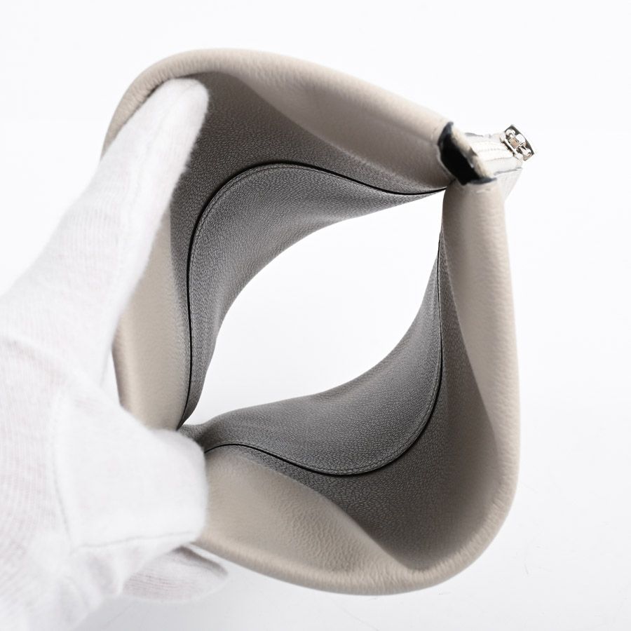 Hermes Clutch 26 — view 6