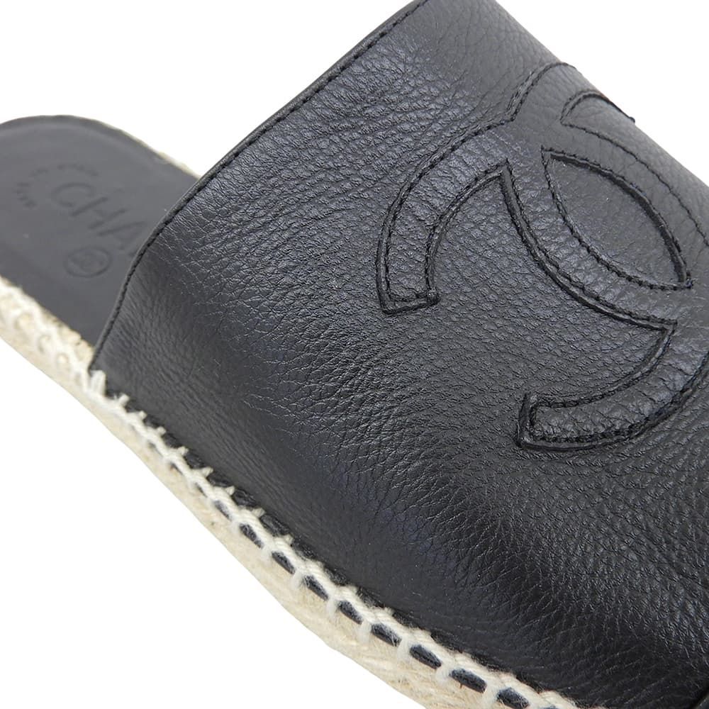 Chanel Leather CC Logo Sandals Black — view 3