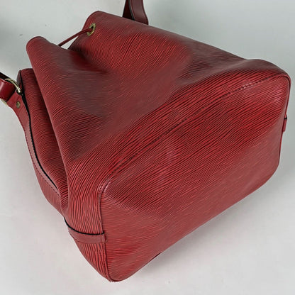 Louis Vuitton Petit Noe Shoulder Bag Drawstring Epi Castilian — view 2