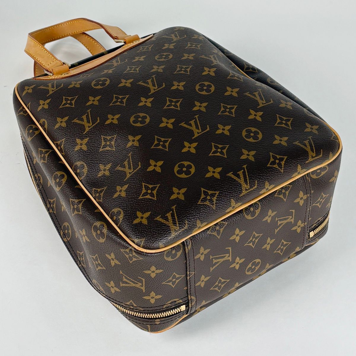 Louis Vuitton Excursion Handbag Shoe Case Monogram Brown — view 2