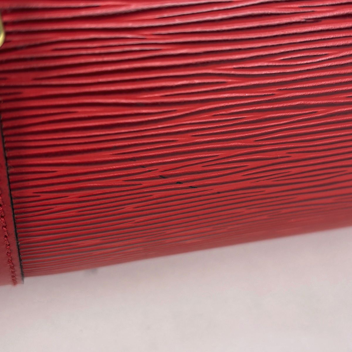 Louis Vuitton Soufflot Handbag Handle Tube — view 4
