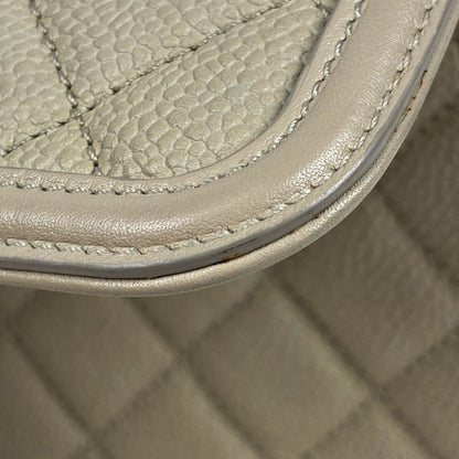 Chanel Shoulder Bag CC Filigree CC Logo Quilted Chain Caviar Leather Light Beige — view 6