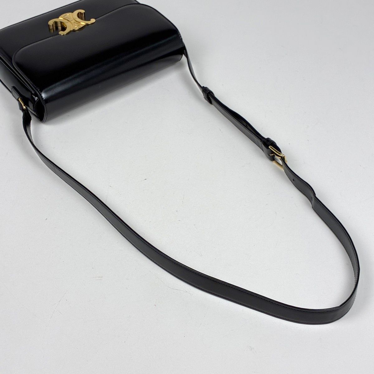 Celine Shoulder Bag Triomphe Vache Black — view 7