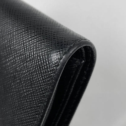 Prada Saffiano Triangle Wallet Bifold Leather Nero — view 3