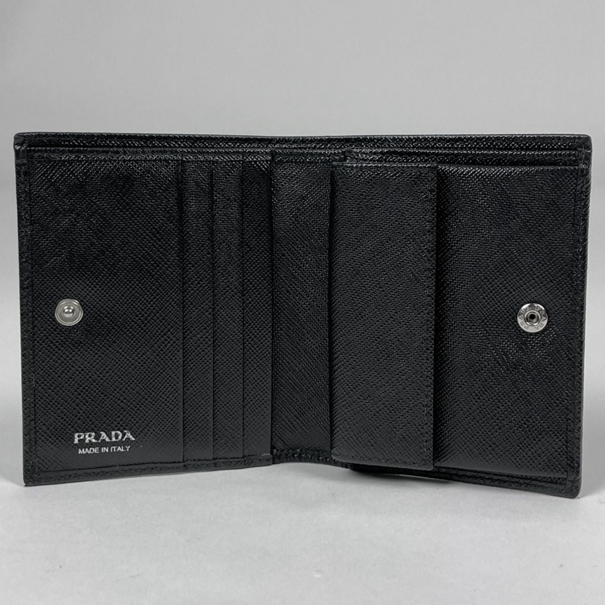 Prada Saffiano Triangle Wallet Bifold Leather Nero — view 6