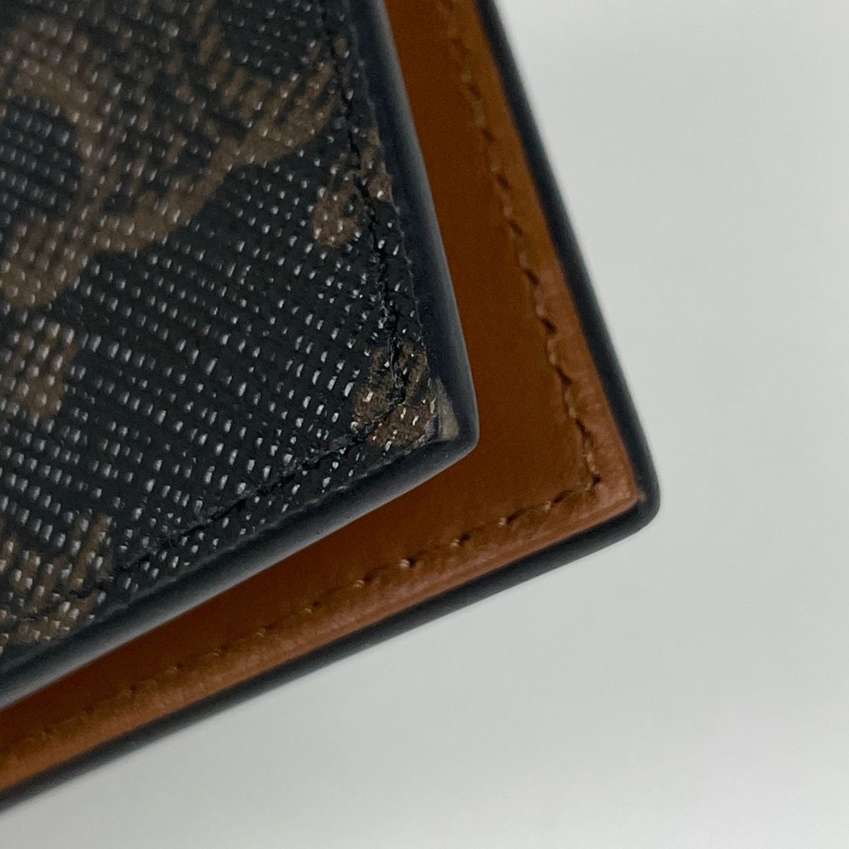 Celine Bifold Triomphe Card Holder Case Calf — view 3