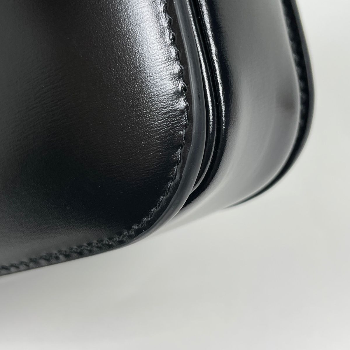 Celine Shoulder Bag Triomphe Leather Black — view 6