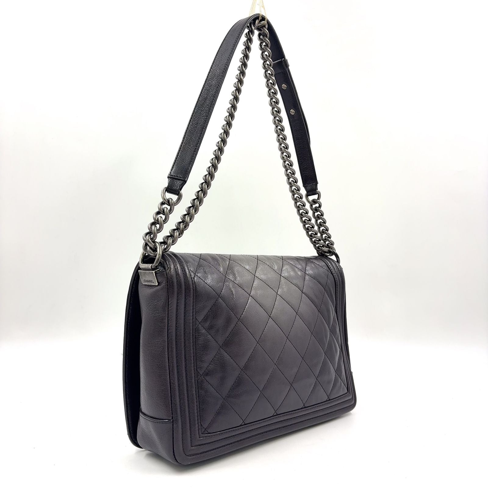 Chanel Boy Large Chezblanc Chain Shoulder Bag Leather Black — view 2