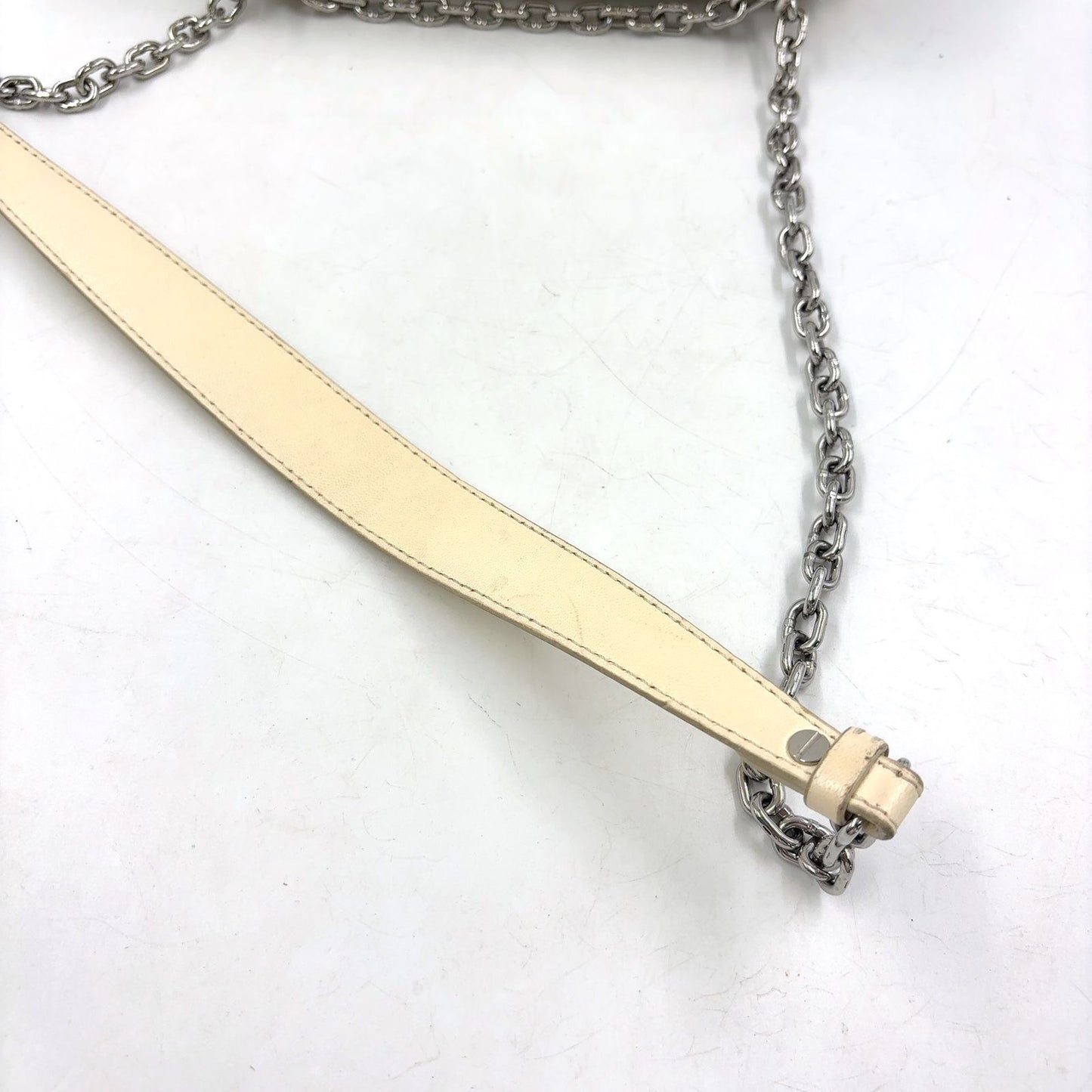 Louis Vuitton PM Lambskin Fur White Chain Shoulder Bag Silver — view 6