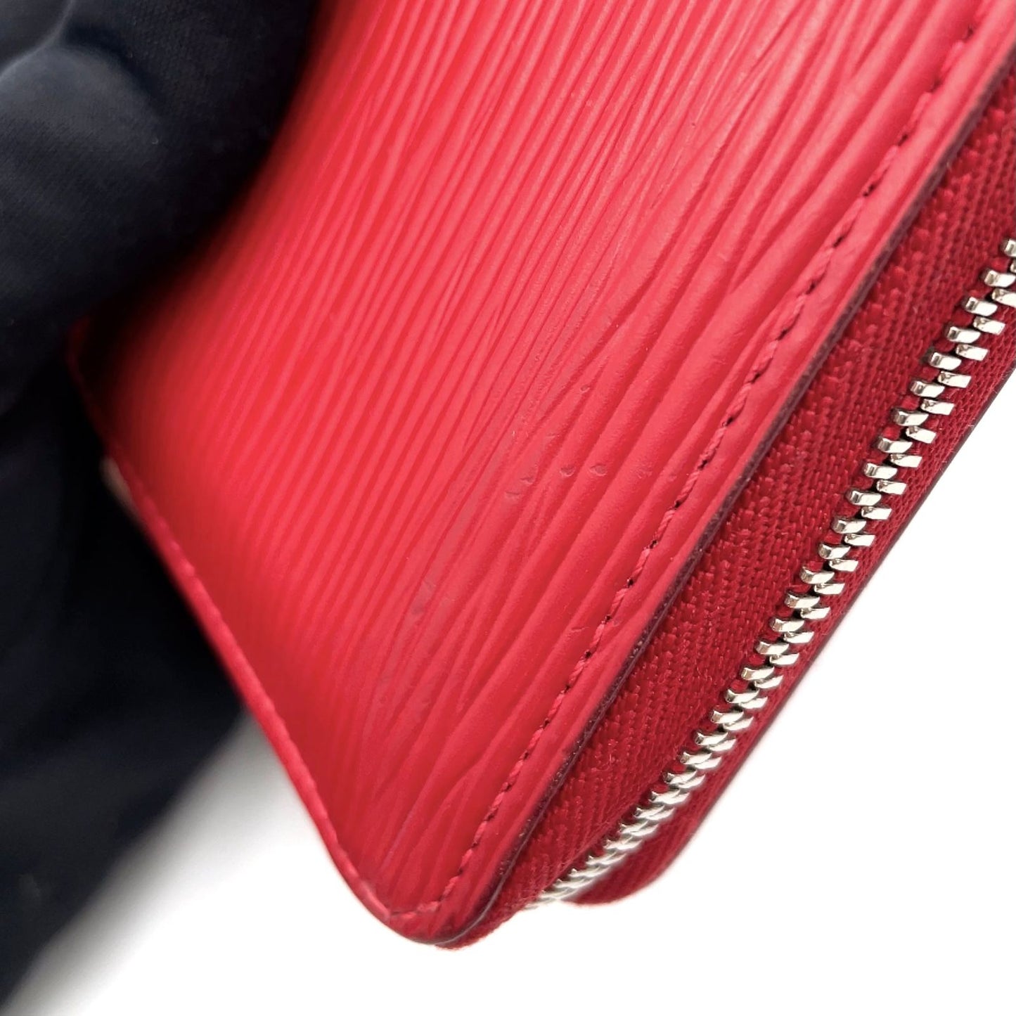 Louis Vuitton Zippycoin Purse Epi Fuchsia Leather Red Coin Case Silver — view 6