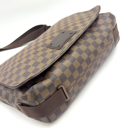 Louis Vuitton Brooklyn MM Damier Ebene Brown Shoulder Bag Gold — view 5