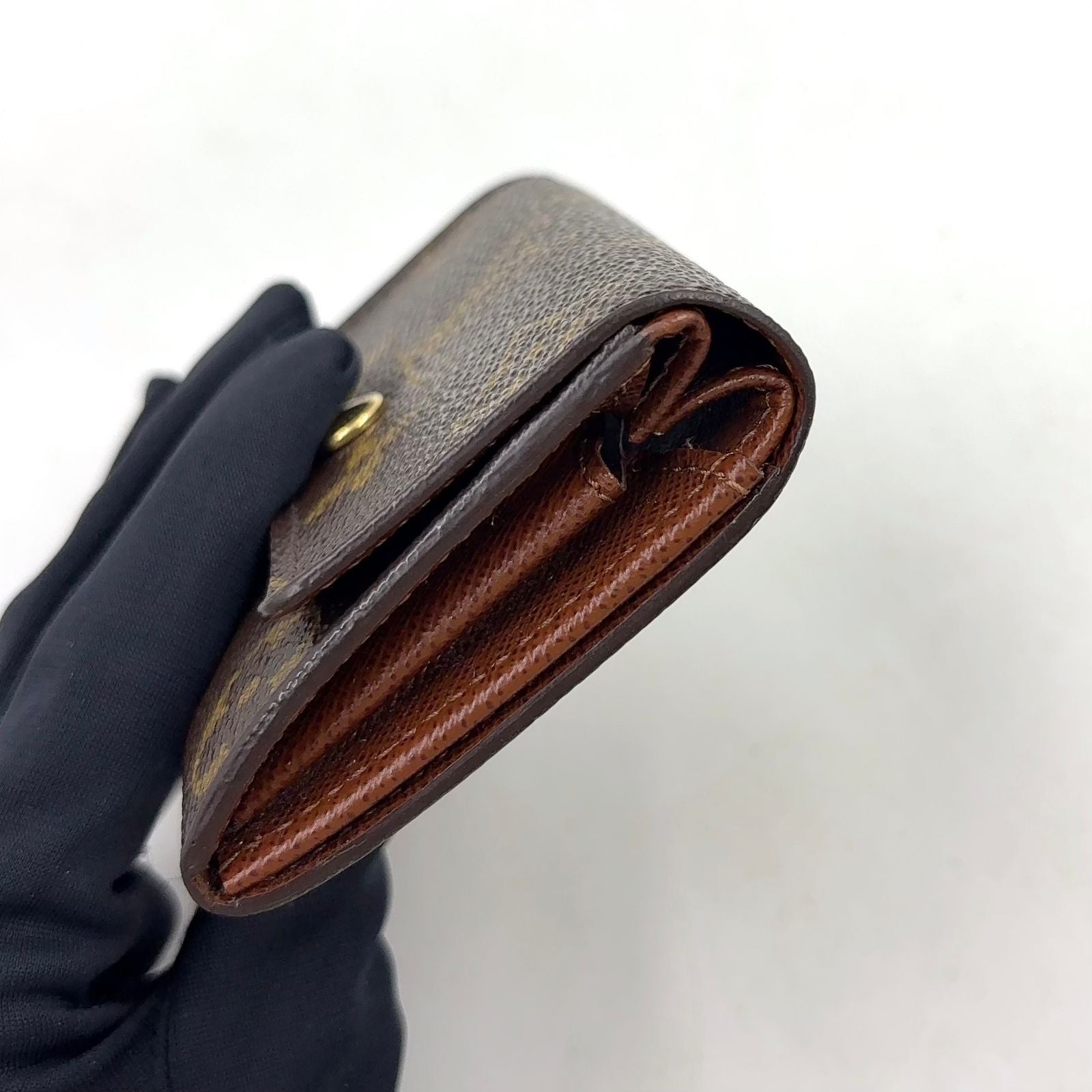 Louis Vuitton Porte-Monnaie Plastic Monogram Leather Brown Coin Case Gold — view 7