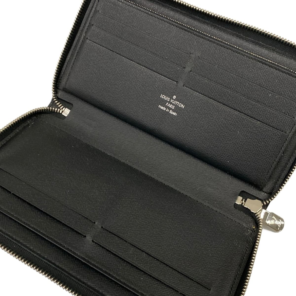 Louis Vuitton Wallet Taiga Zippy Organizer NM Ardoise Leather — view 3