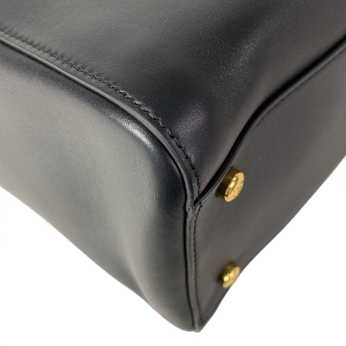 Chanel Shoulder Bag Small Shopping Black Metal CC Logo Gold — view 6