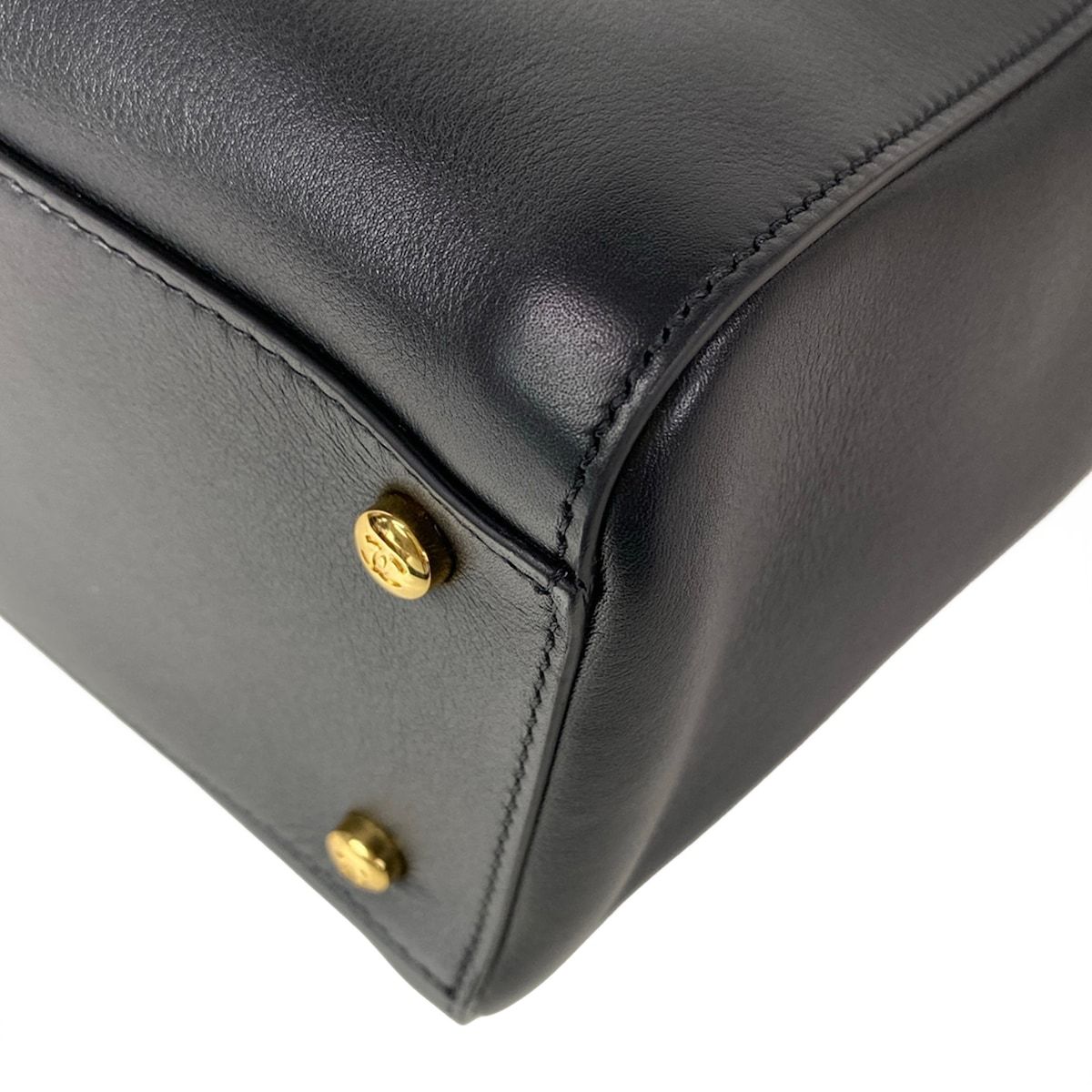 Chanel Shoulder Bag Small Shopping Black Metal CC Logo Gold — view 7