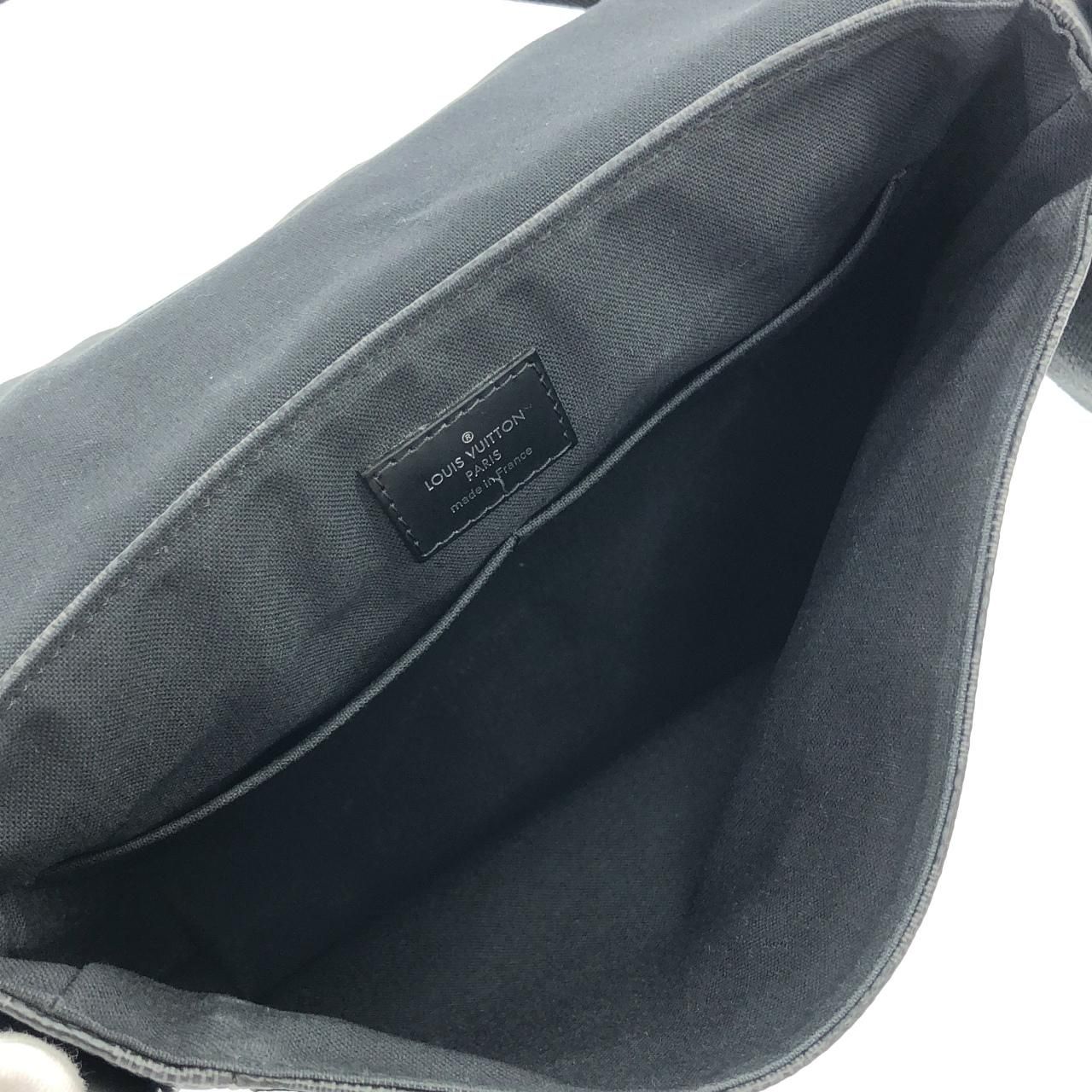 Louis Vuitton Damier Graphite District PM Shoulder — view 7