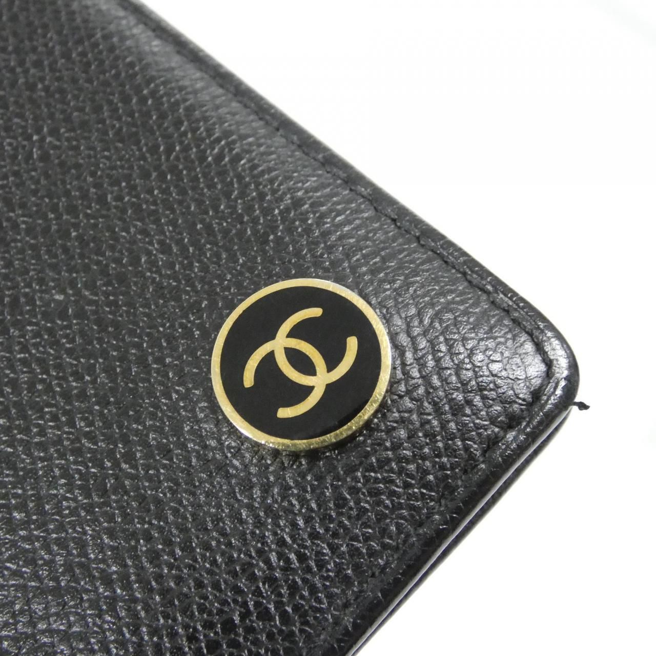 Chanel Vintage Coco Button Line Card Case — view 5