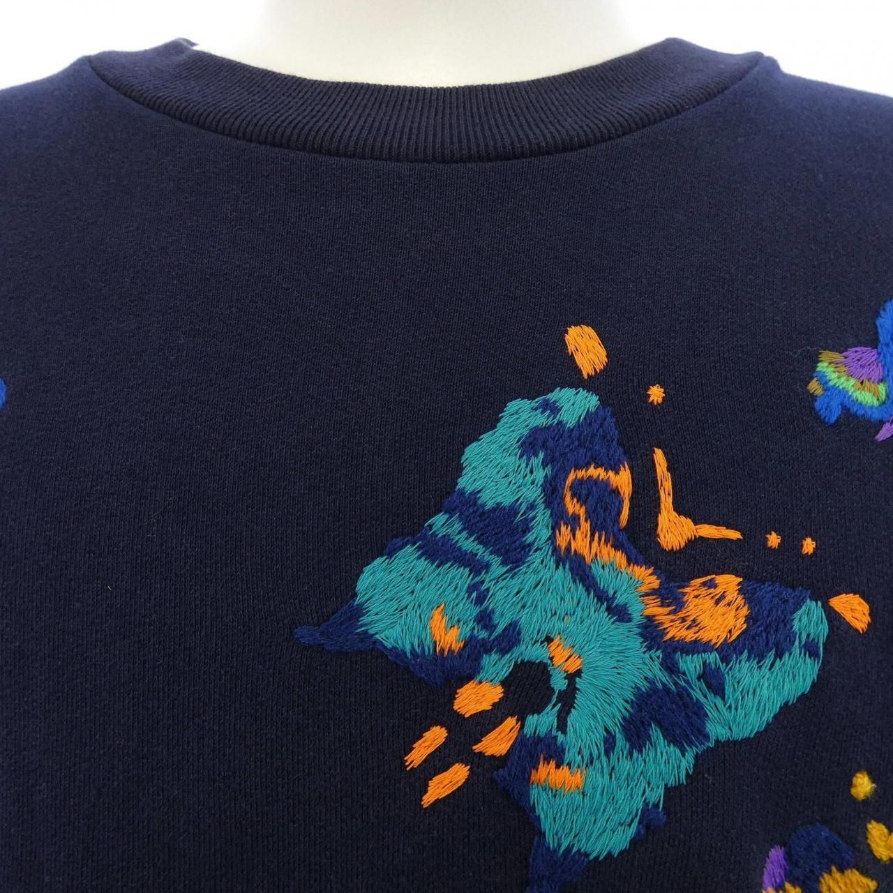 Louis Vuitton LV Butterfly Crew Neck Sweatshirt Shirt Hoy 13 Wihn — view 5