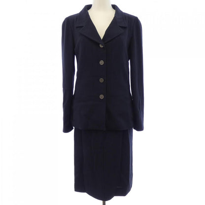 Chanel Vintage 00 C Suit