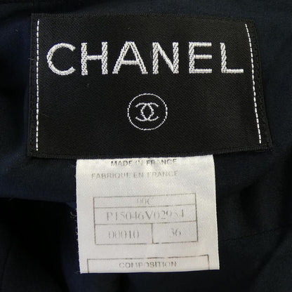 Chanel Vintage 00 C Suit — view 4