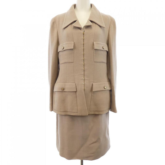 Chanel Vintage Suit Beige
