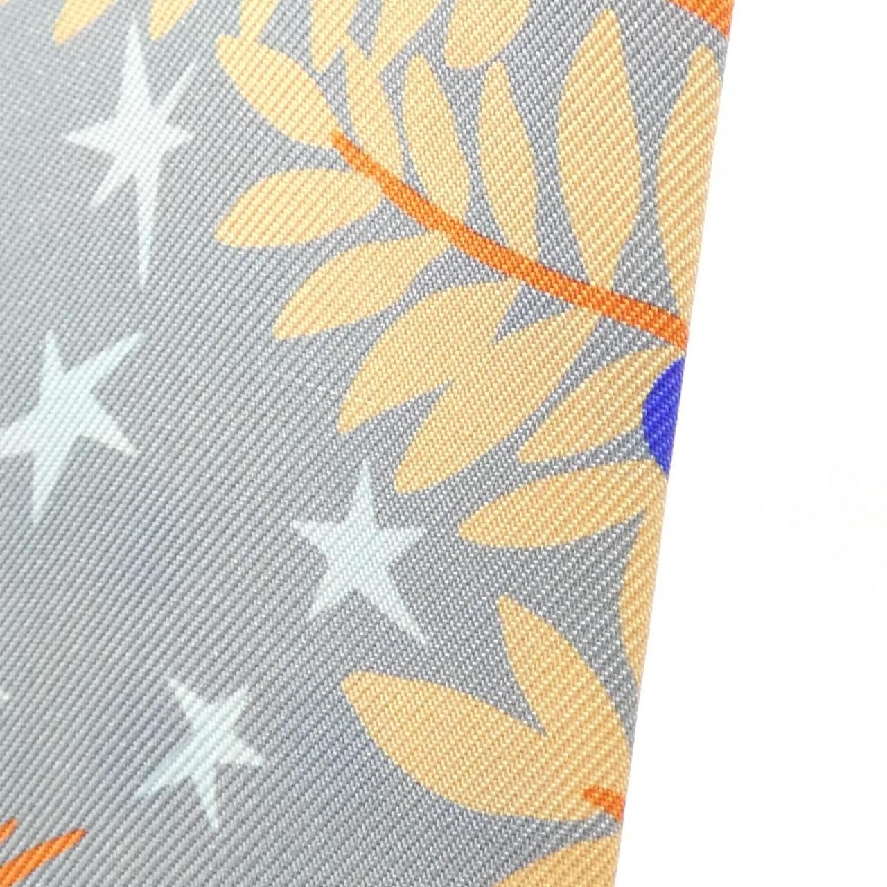 Hermes le Charme D'orphee Tweely S Scarf — view 4