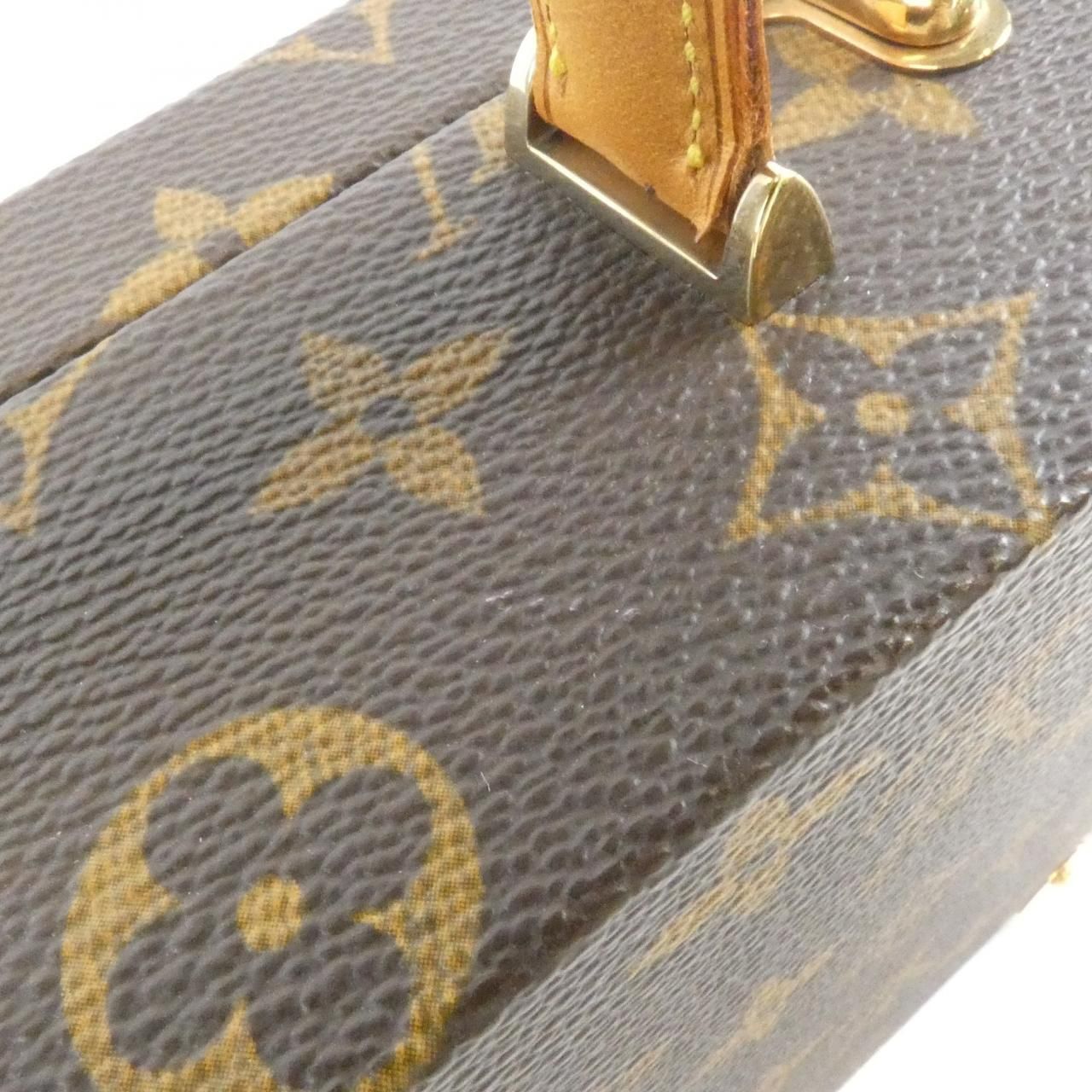 Louis Vuitton Monogram Hard Case Flower Hatman — view 4