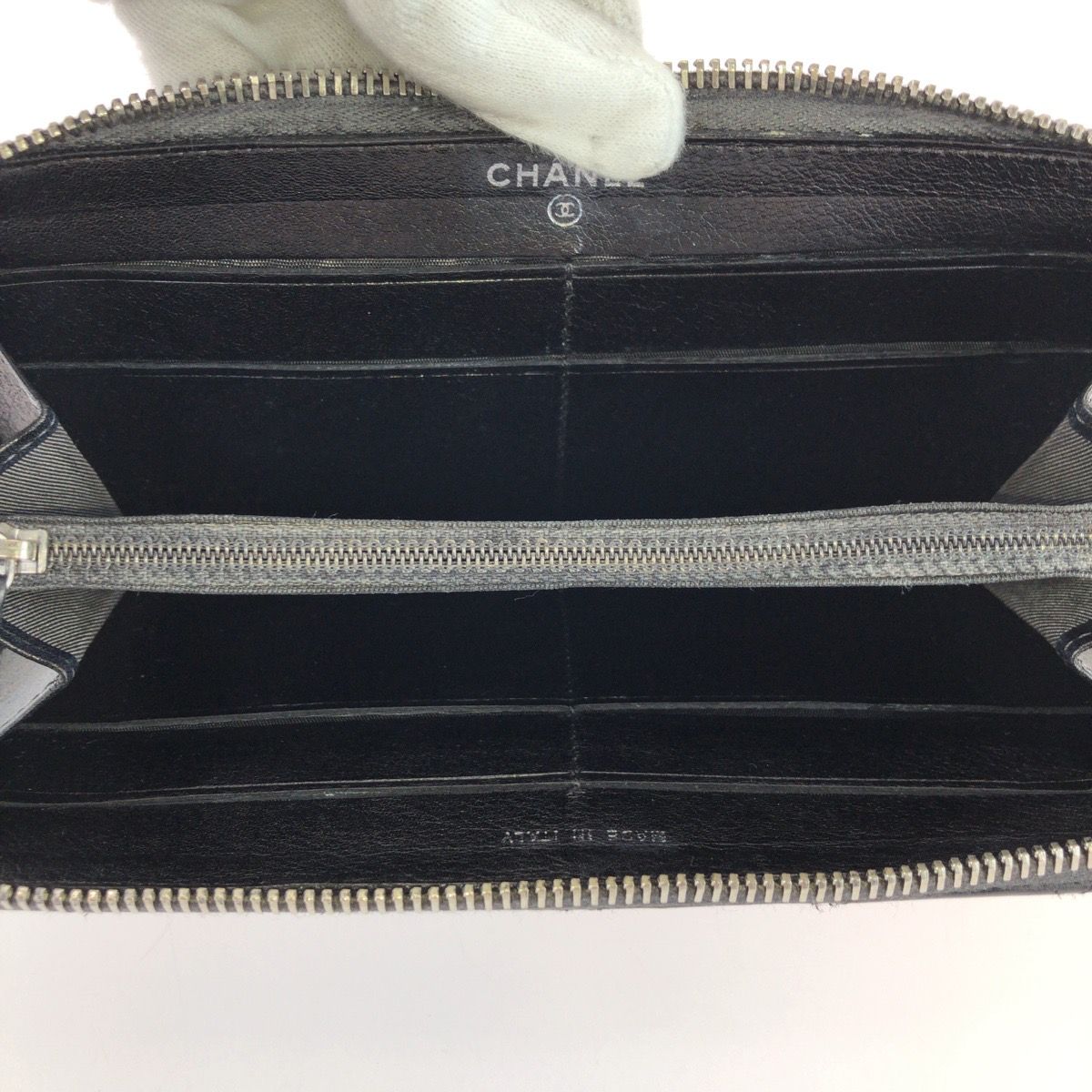 Chanel CC Logo Black Silver Caviar Leather Wallet Zip Around — view 8