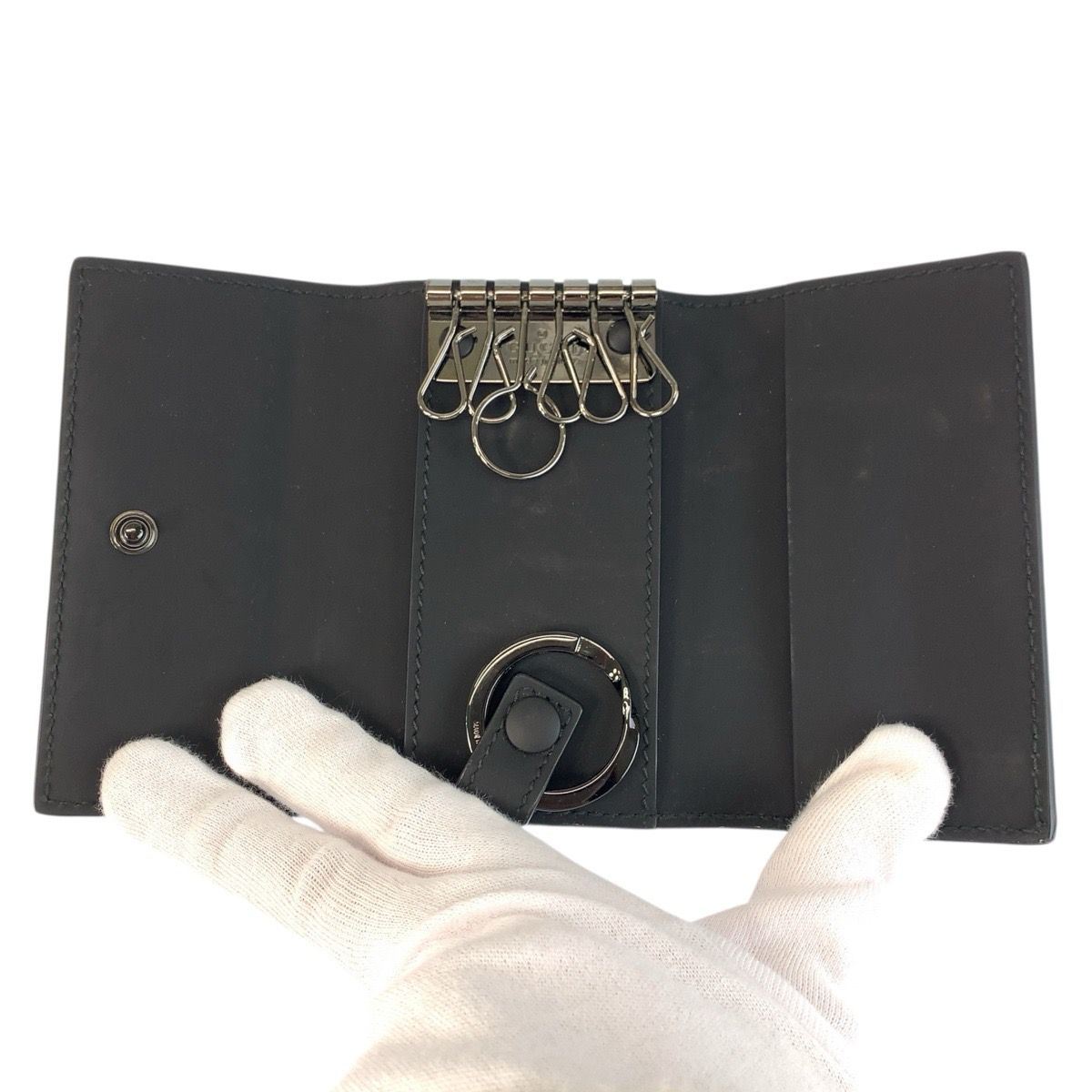 Gucci Rubber Effect Black Leather Key Case 6 Rows Key Holder — view 4