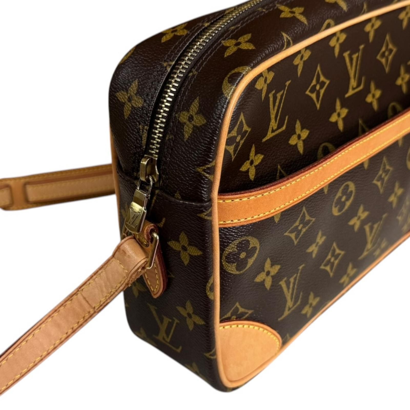 Louis Vuitton Trocadero 27 Monogram Shoulder Bag Canvas Brown — view 7