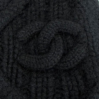 Chanel Cashmere CC Logo Knit Cap Beanie Hat Black — view 5