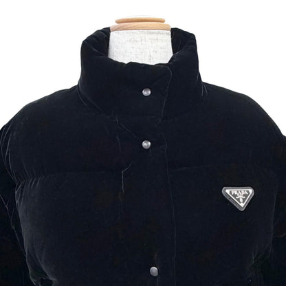 Prada Triangle Logo Velvet Cropped 2-Way Down Vest Black 36 — view 3