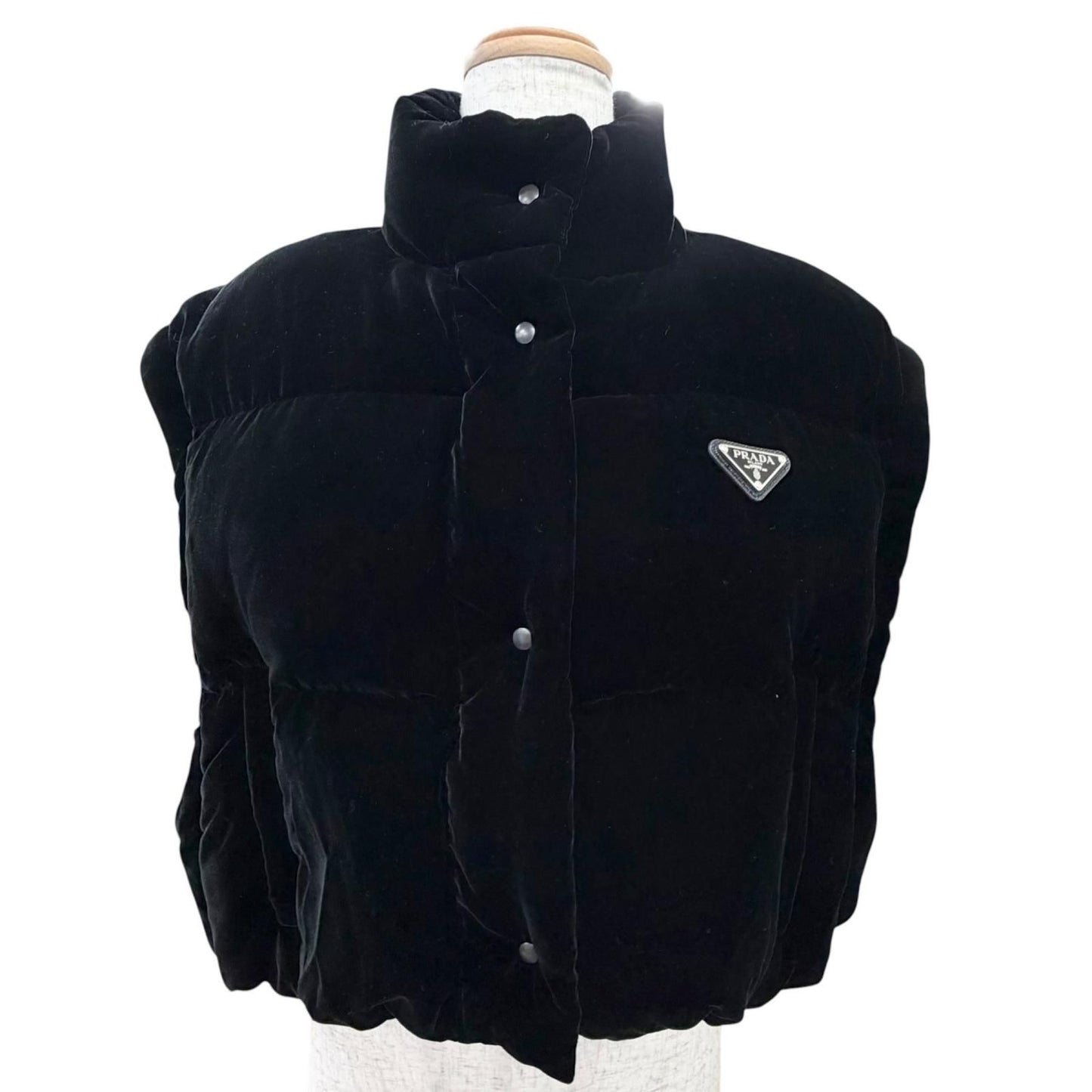 Prada Triangle Logo Velvet Cropped 2-Way Down Vest Black 36 — view 2
