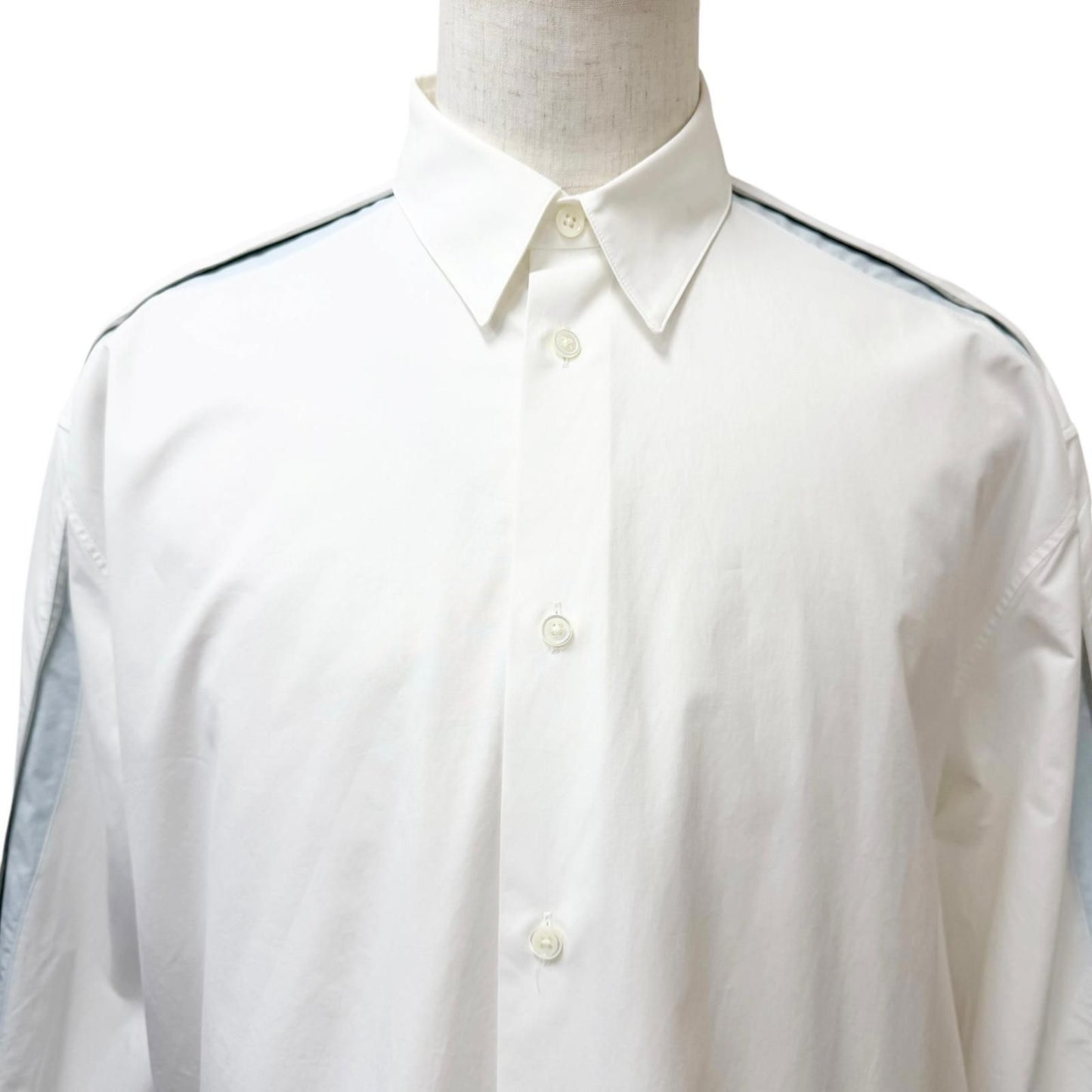 Hermes Boxy Fit Onde Colore Series Button Long Sleeve Shirt White 39 — view 2