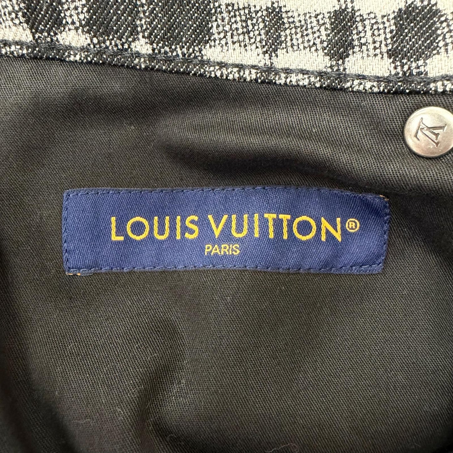 Louis Vuitton Logo Plaid Leather Patch LV Denim Shorts Gray 34 — view 7