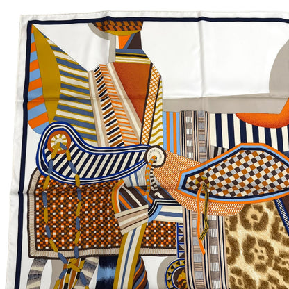 Hermes Carre 90 la Selle Imaginaire Silk 100% Blanc Bleu Brun Scarf — view 3