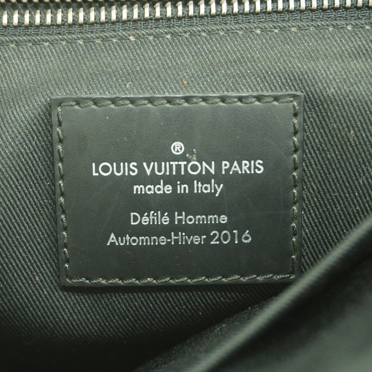 Louis Vuitton Shoulder Bag Monogram Eclipse Messengervoyage PM Black — view 5