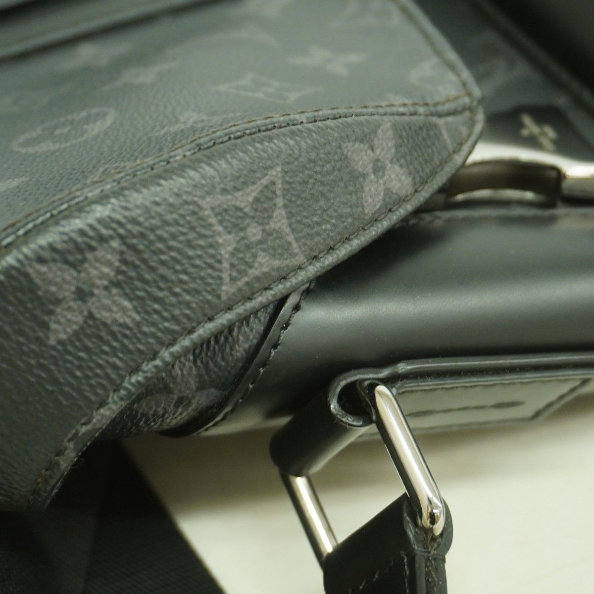 Louis Vuitton Shoulder Bag Monogram Eclipse Messengervoyage PM Black — view 8