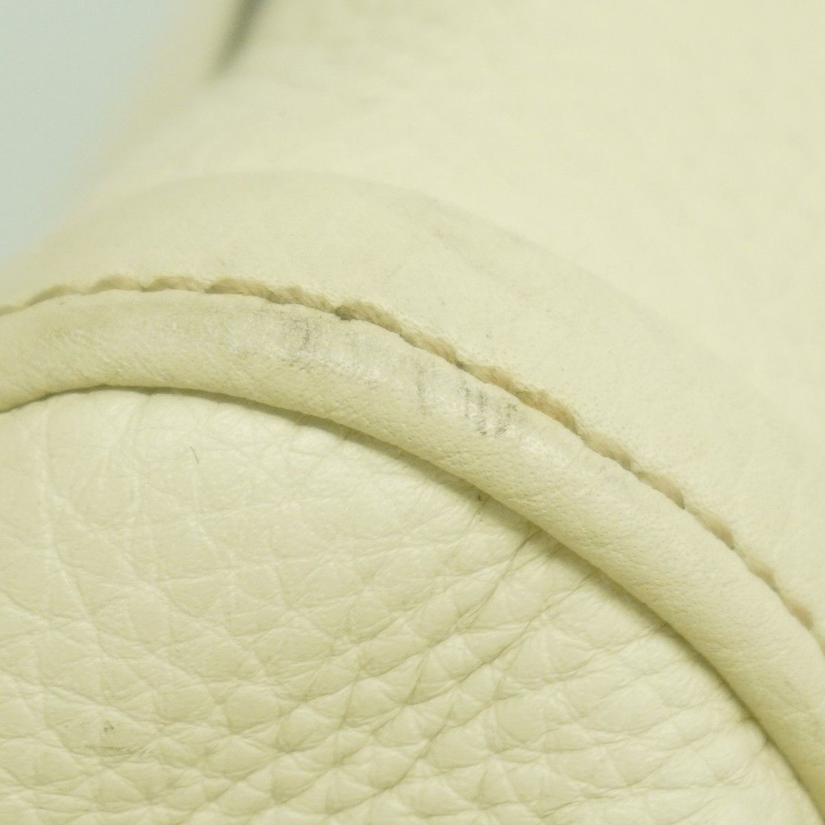 Gucci Handbag Leather Ivory Chien Panning Gold — view 6