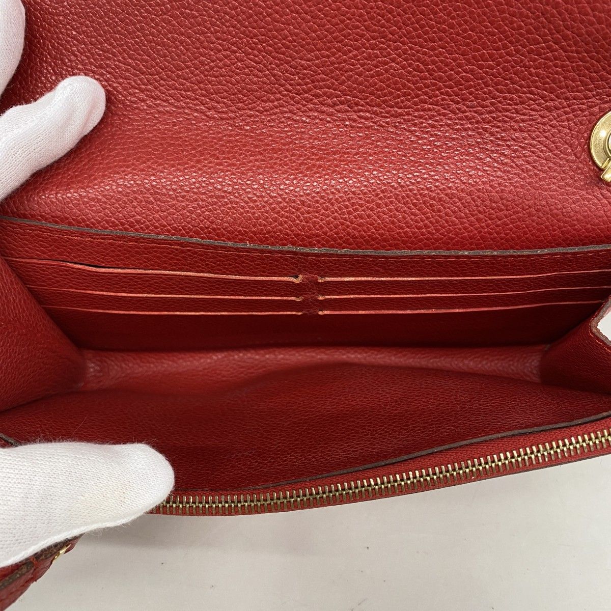 Louis Vuitton Shoulder Wallet Monogram Empreinte Pochette Saint Germain Cerise — view 4