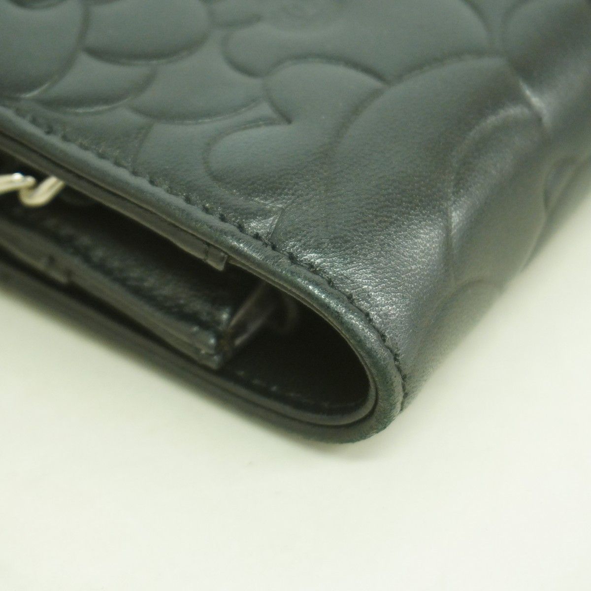 Chanel Shoulder Bag Camellia Lambskin Black Silver — view 7