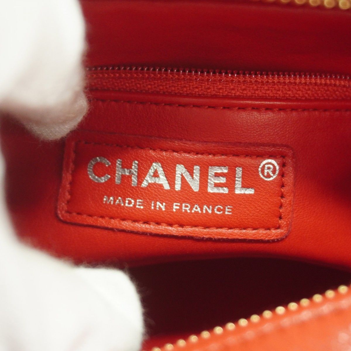Chanel Shoulder Bag Knit Fabric Red Gold Silver — view 5