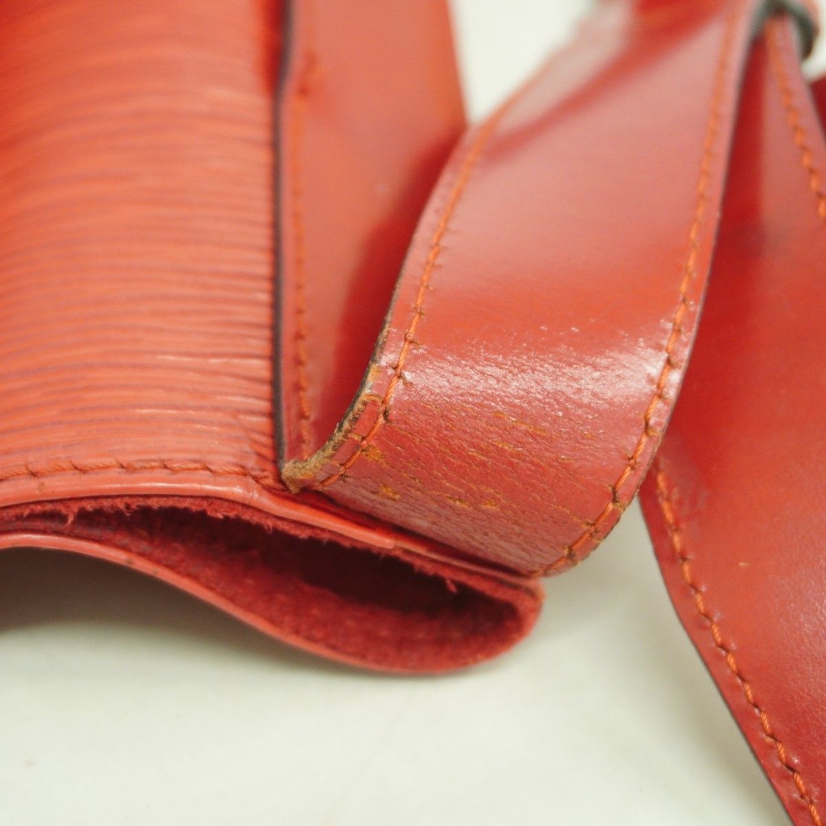 Louis Vuitton Shoulder Bag Epi Sac GM Castilianred — view 7
