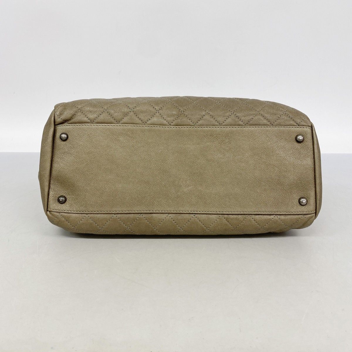 Chanel Shoulder Bag Quilted Caviar Leather Brown Silver — view 3