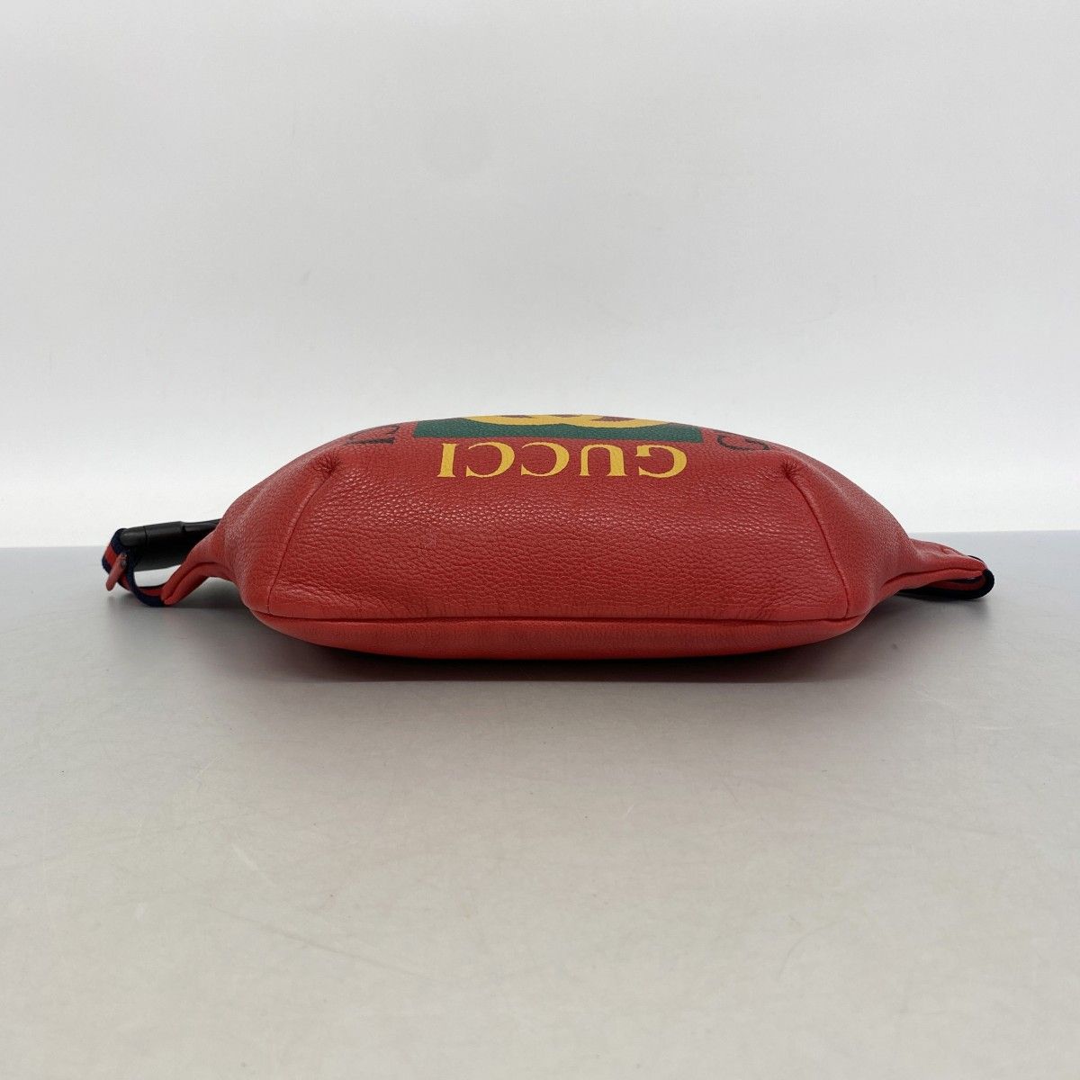 Gucci Waist Bag Leather Red Gold — view 3