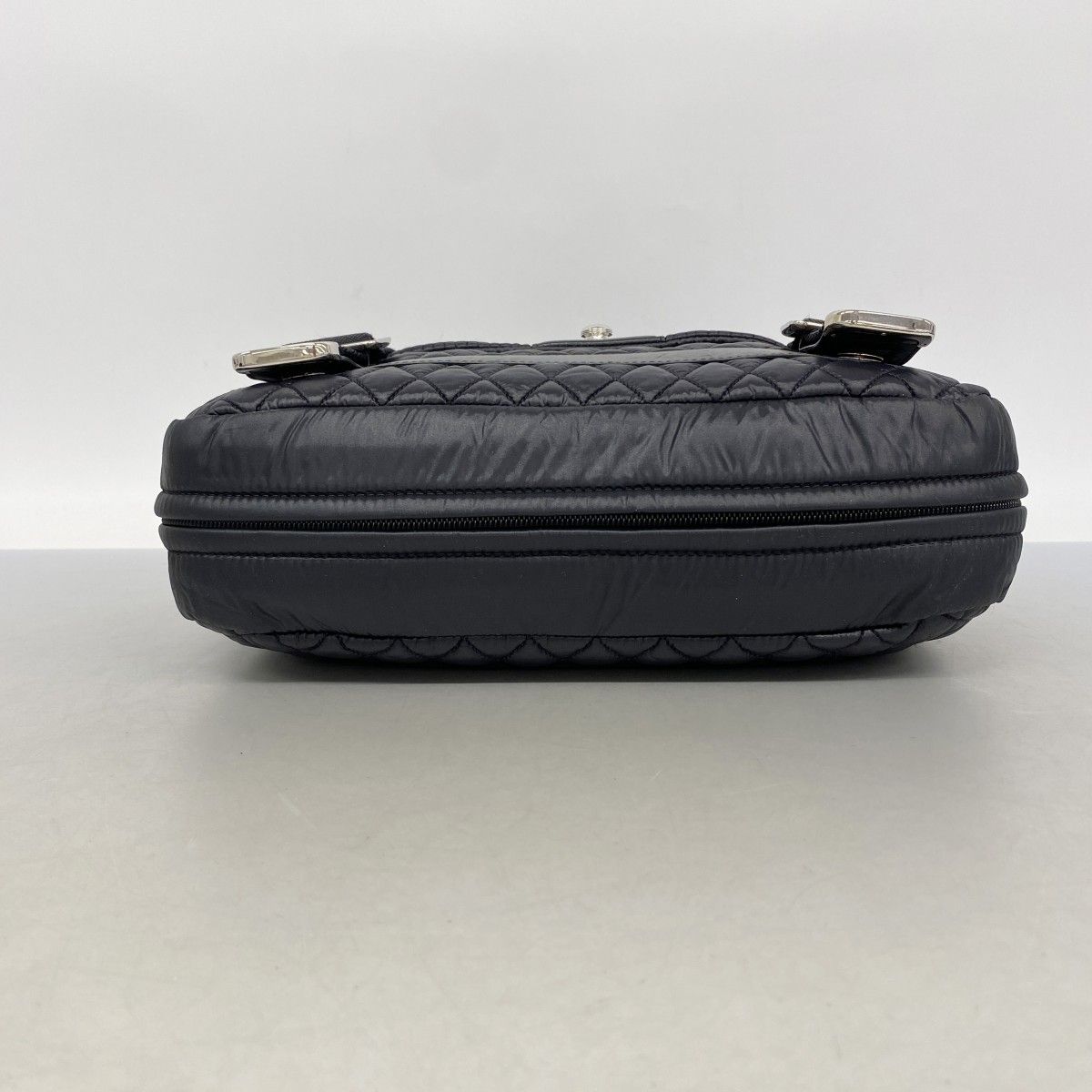 Chanel Shoulder Bag Nylon Black Silver — view 3
