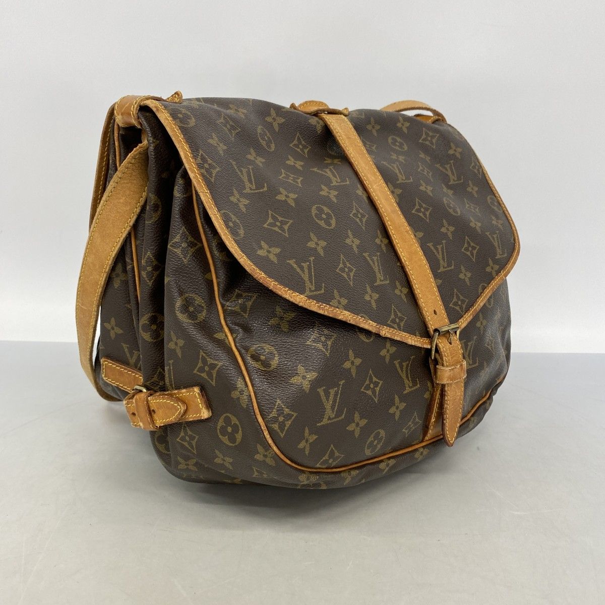 Louis Vuitton Shoulder Bag Monogram Saumur 30 Brown — view 2