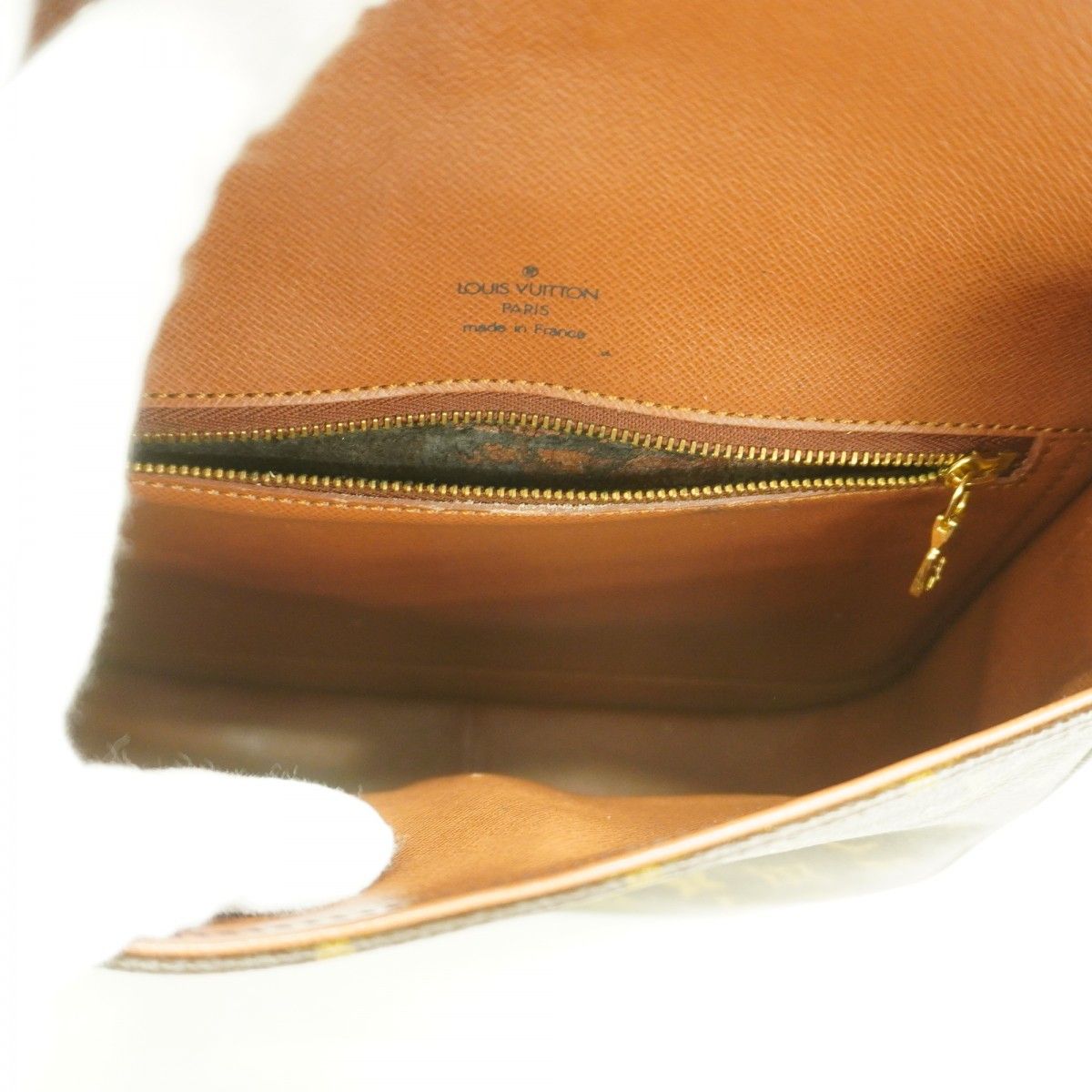 Louis Vuitton Shoulder Bag Monogram Saint Cloud GM Brown — view 4
